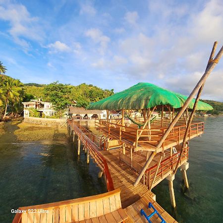 Chue&Larry'S Beachside Homestay Libagon Ngoại thất bức ảnh