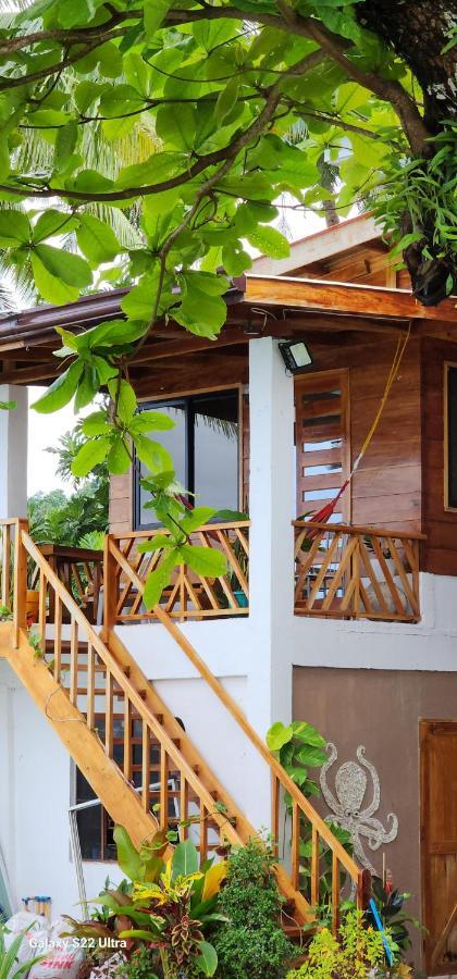 Chue&Larry'S Beachside Homestay Libagon Ngoại thất bức ảnh