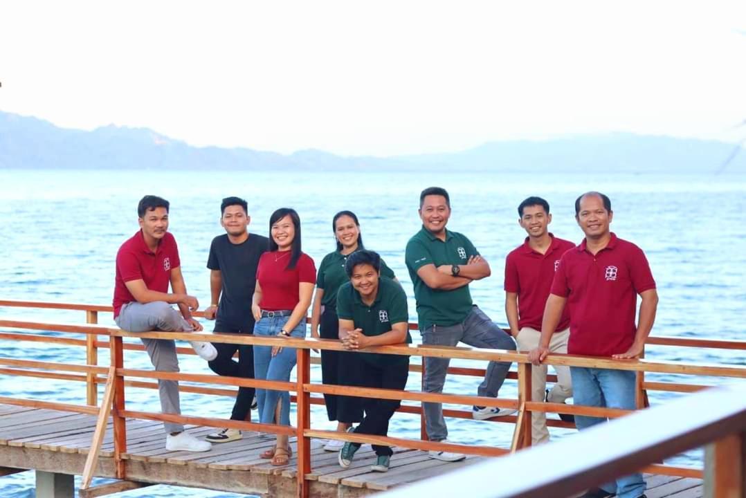 Chue&Larry'S Beachside Homestay Libagon Phòng bức ảnh